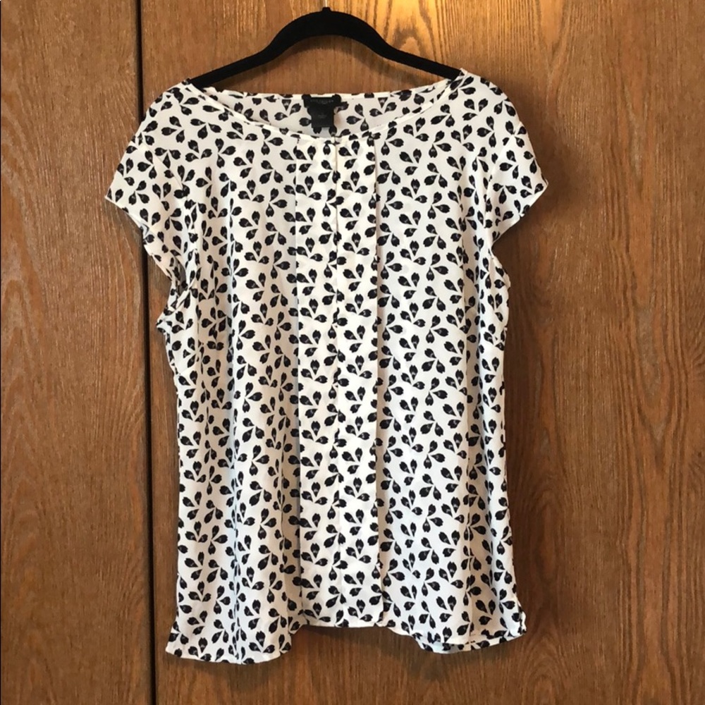 Floral blouse with key hole neck